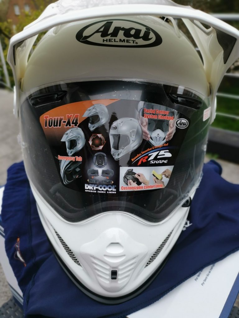 Arai Tour-X4, voyageur de luxe