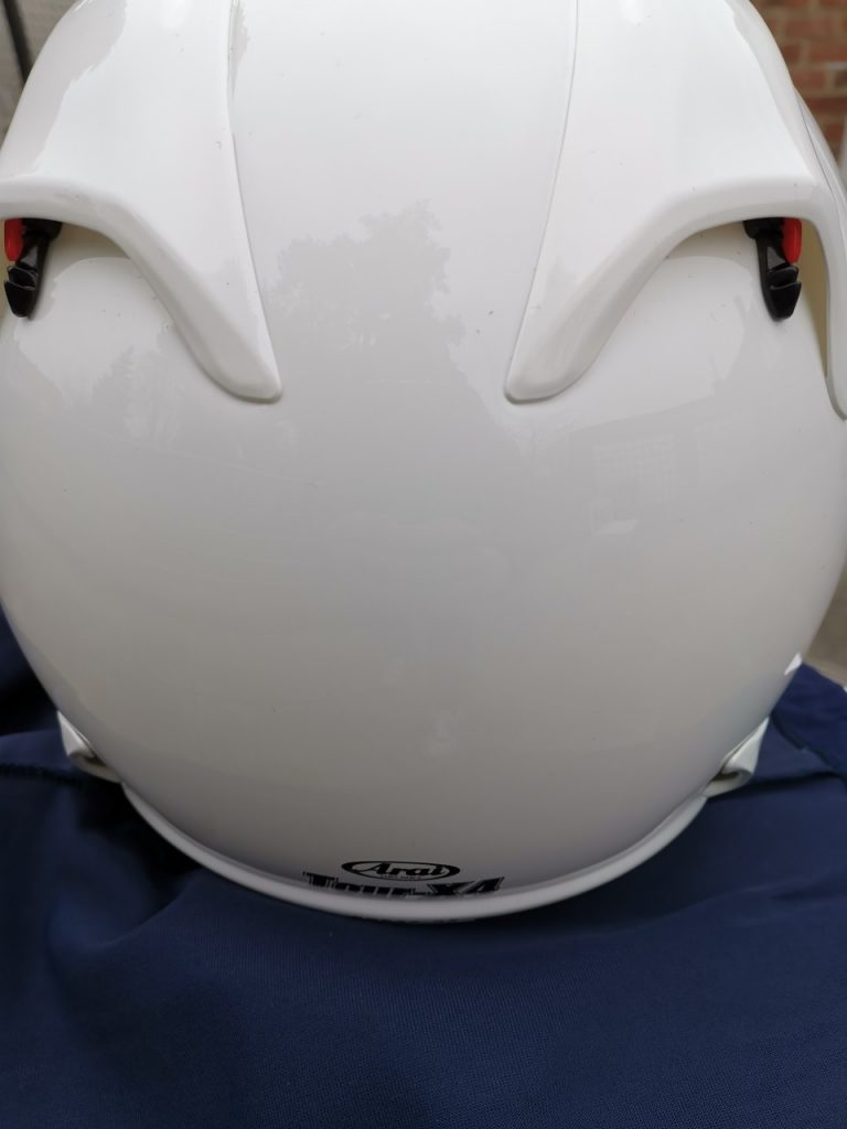 Arai Tour-X4, voyageur de luxe