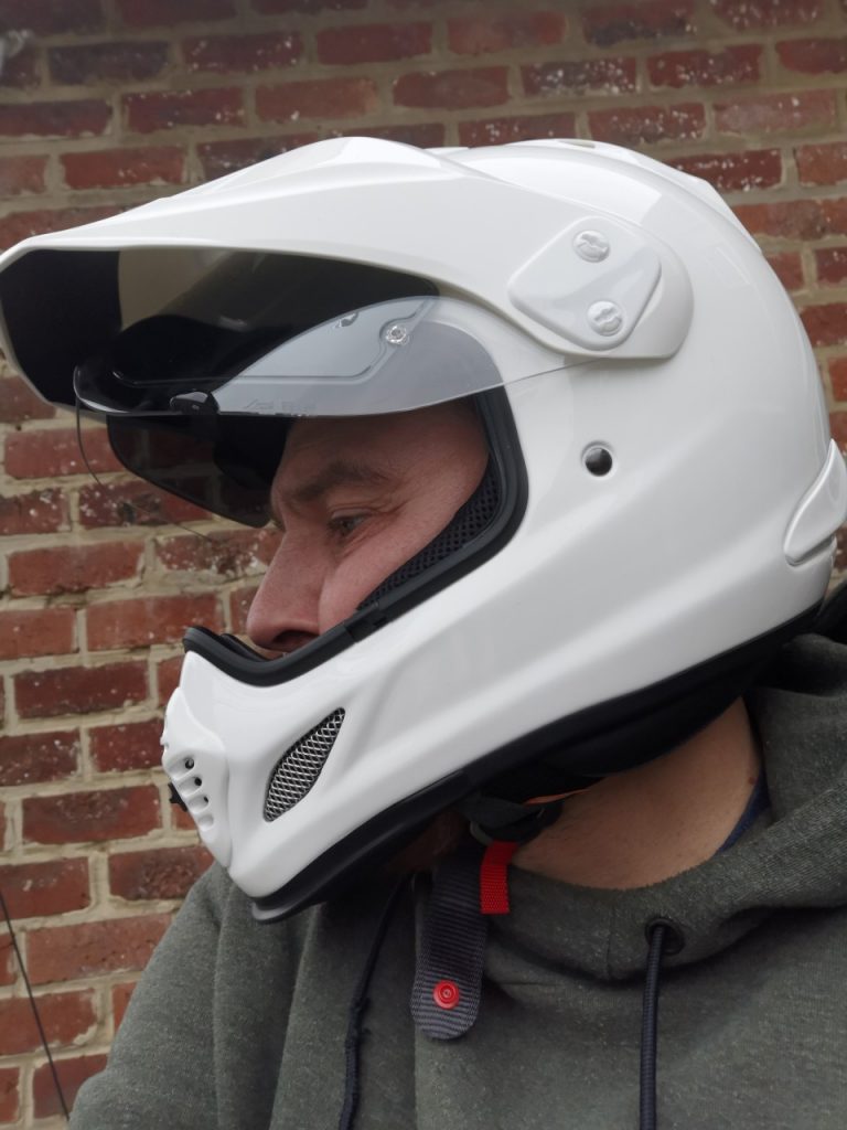 Arai Tour-X4, voyageur de luxe