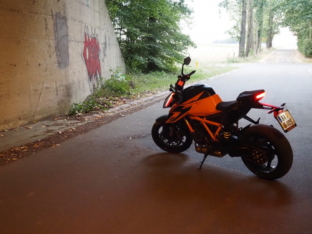 La bombe! On a testé la KTM SuperDuke 1290 R