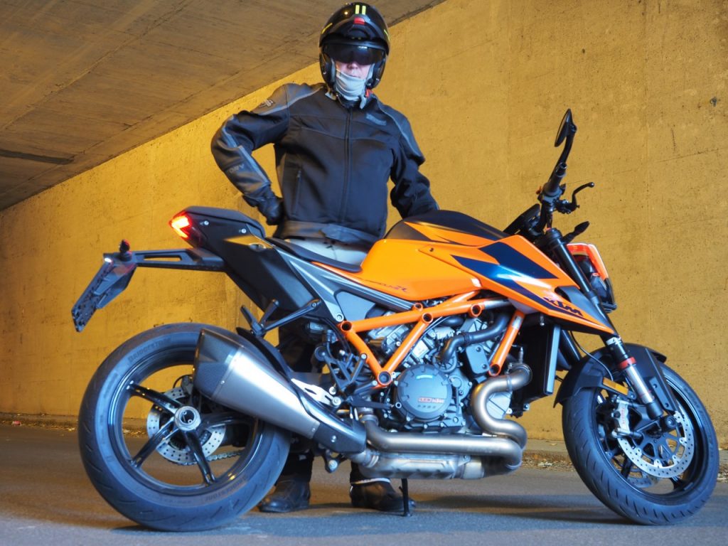 La bombe! On a testé la KTM SuperDuke 1290 R