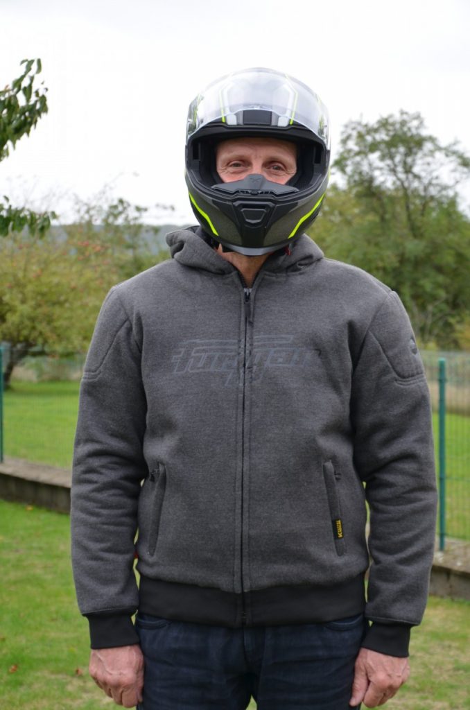 Brad X Kevlar : le sweat moto selon Furygan.