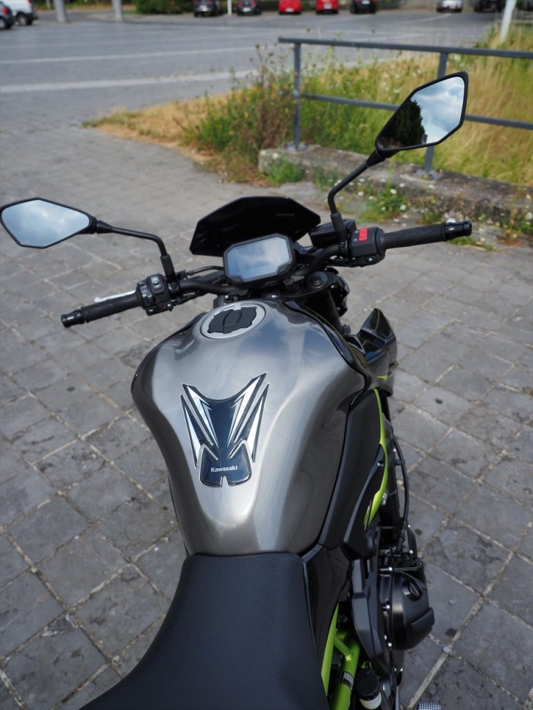 La Kawasaki Z900 vous donne encore le sourire