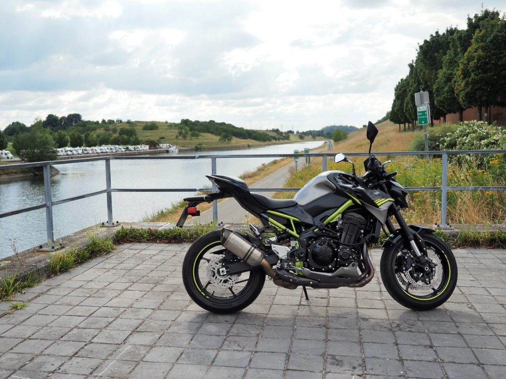 La Kawasaki Z900 vous donne encore le sourire