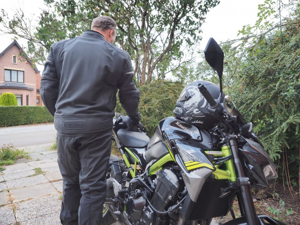 Modeka Tourrider, du cuir pour toute l&rsquo;année.