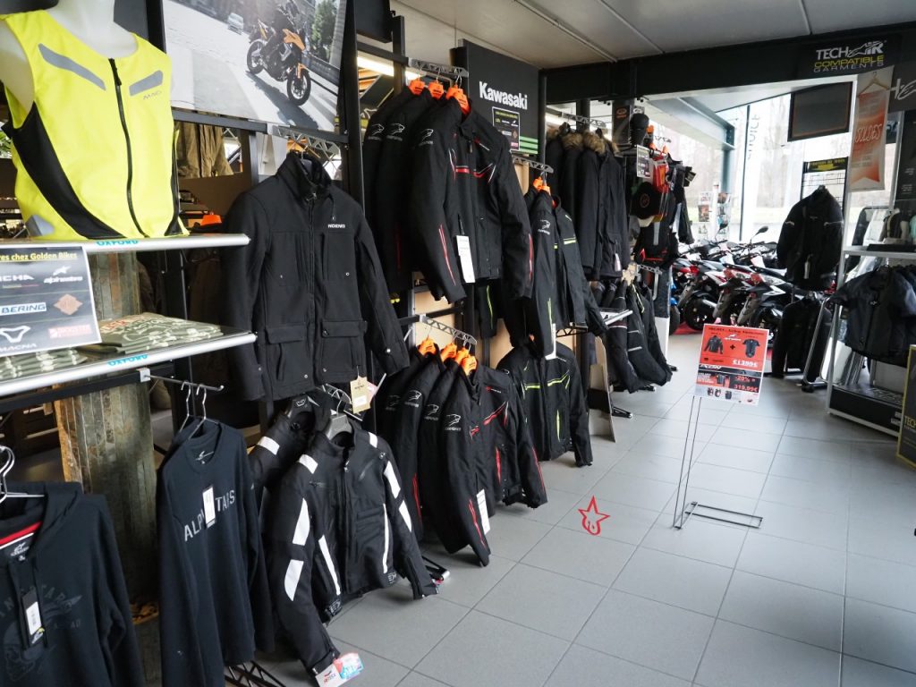 Des nouvelles Kawasaki, en visite chez Golden Bikes