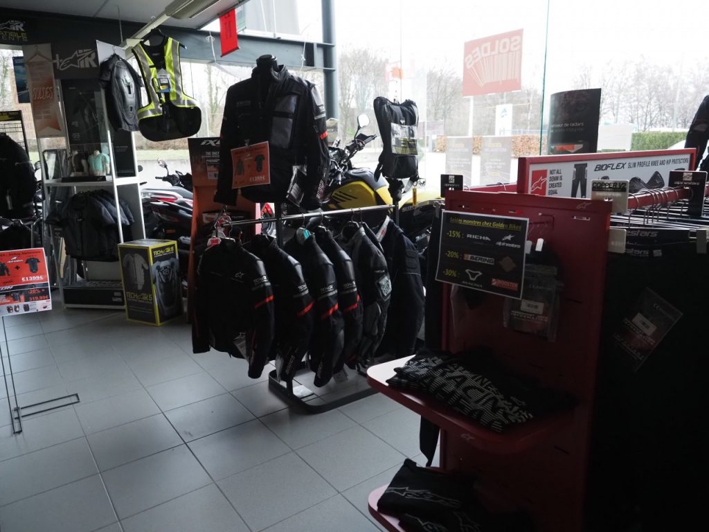 Des nouvelles Kawasaki, en visite chez Golden Bikes