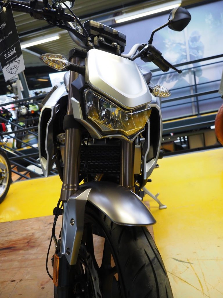 Des nouvelles Kawasaki, en visite chez Golden Bikes