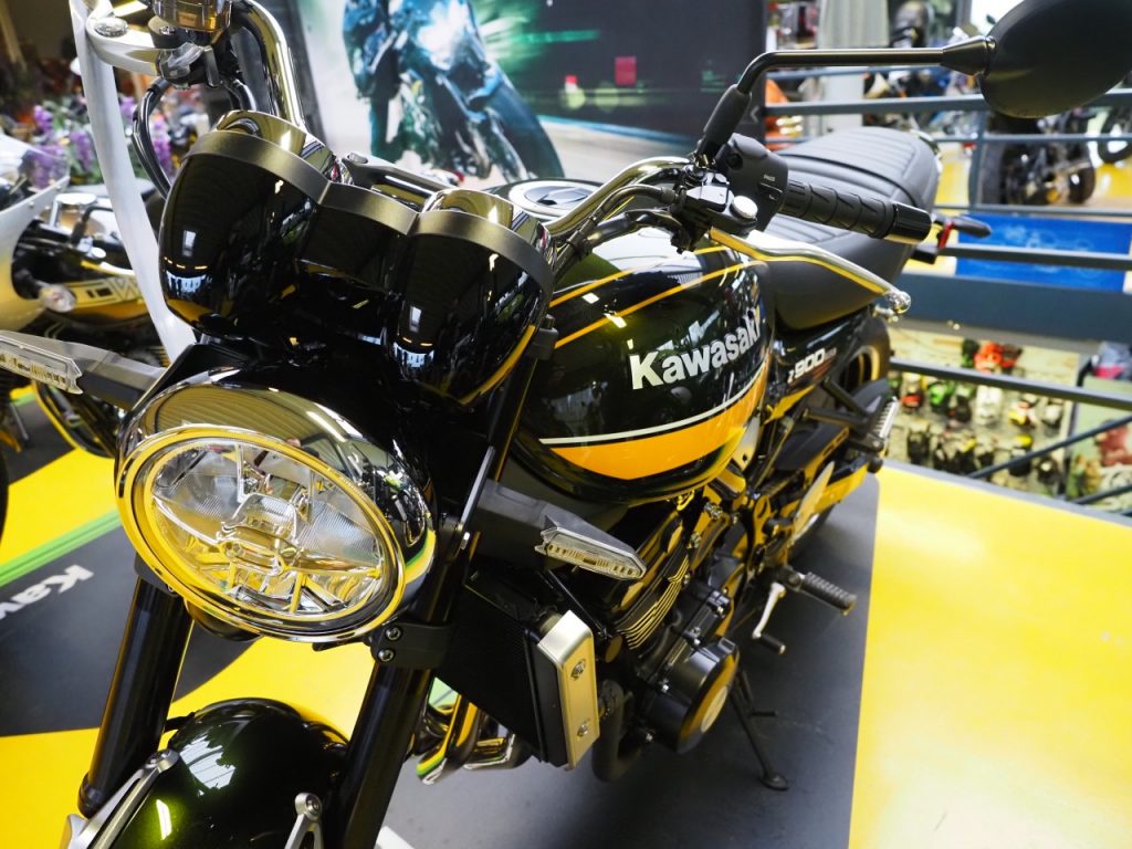 Des nouvelles Kawasaki, en visite chez Golden Bikes