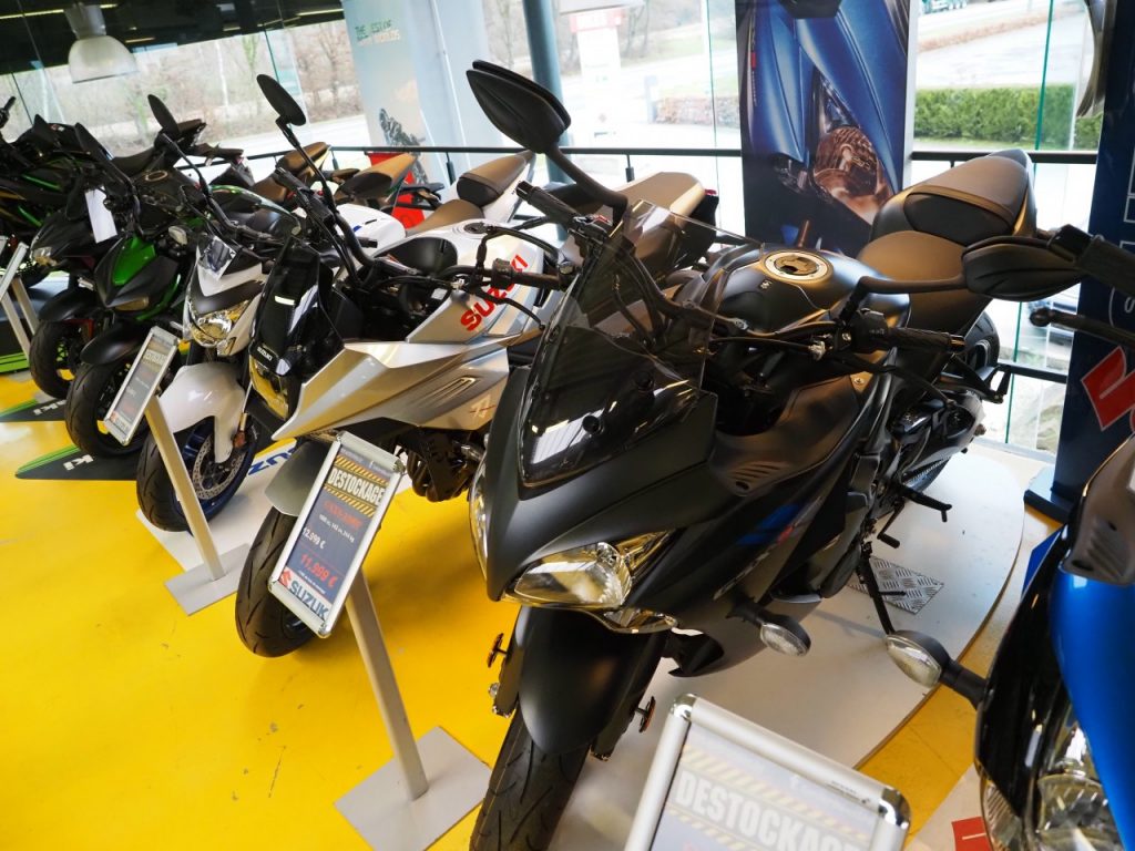 Des nouvelles Kawasaki, en visite chez Golden Bikes