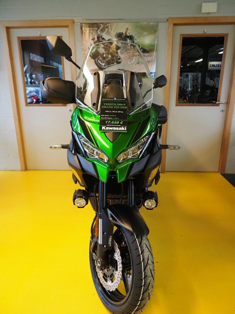 Des nouvelles Kawasaki, en visite chez Golden Bikes