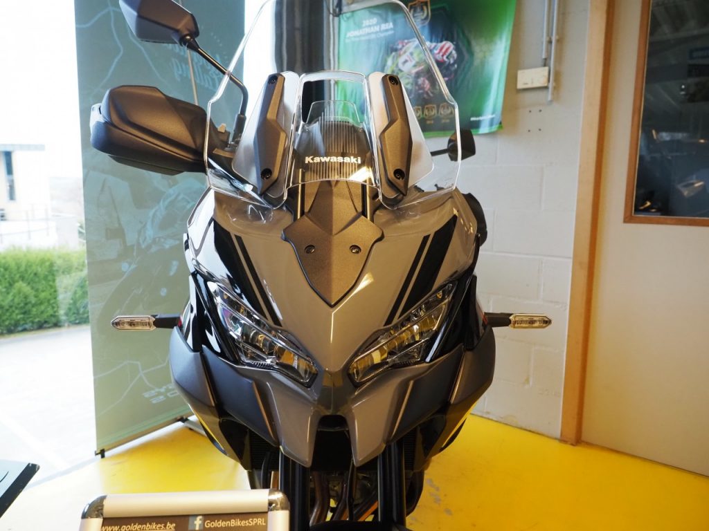 Des nouvelles Kawasaki, en visite chez Golden Bikes