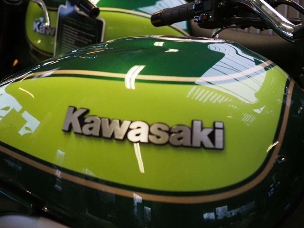 Des nouvelles Kawasaki, en visite chez Golden Bikes