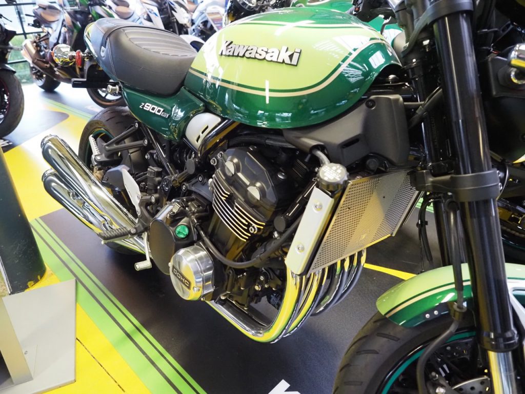 Des nouvelles Kawasaki, en visite chez Golden Bikes