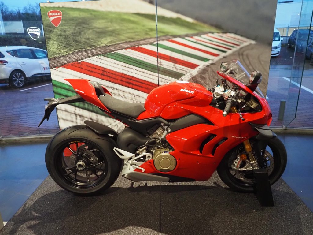 Les nouveautés Ducati et des MV Agusta chez Moto Renga