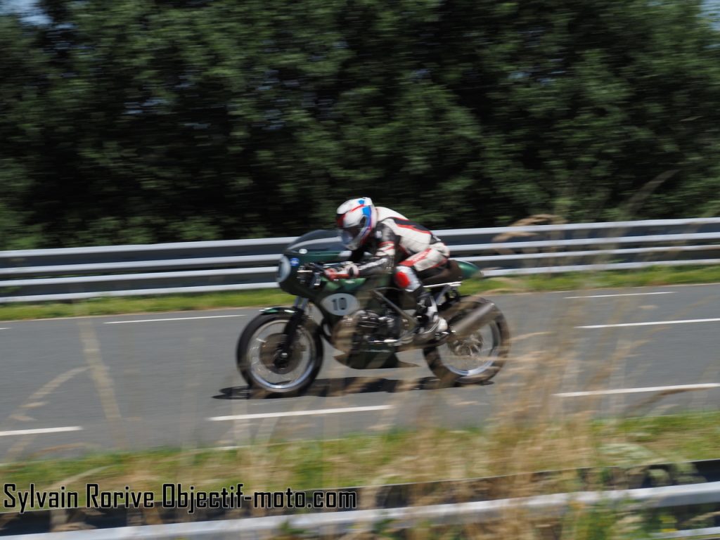 Un dimanche après-midi aux Classic Bikes de Chimay