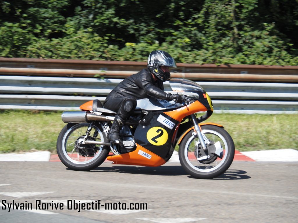 Un dimanche après-midi aux Classic Bikes de Chimay