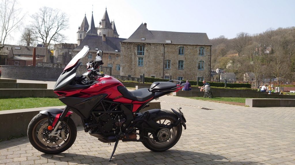 20.000km en MV Agusta: notre bilan global!