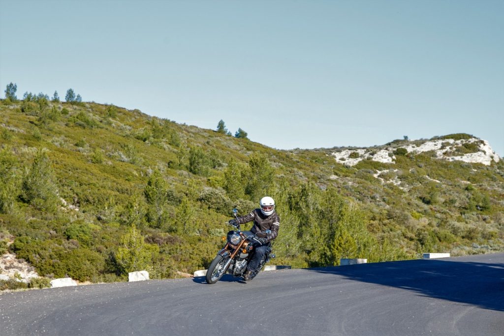 RE Classic 350: la Provence pour écrin