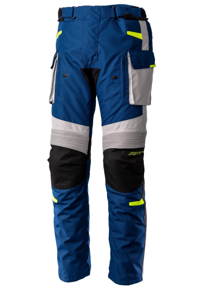 Un ensemble touring abordable par RST, la tenue Endurance.