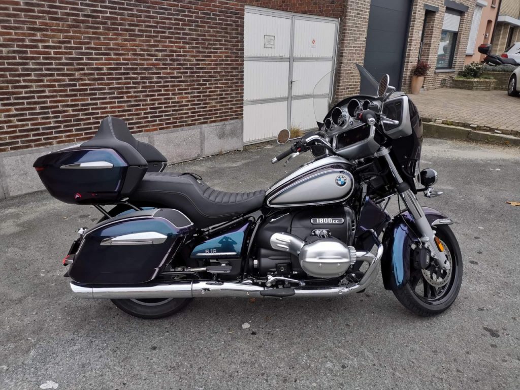 BMW R18 Transcontinental, le Tourer de luxe Bavarois.