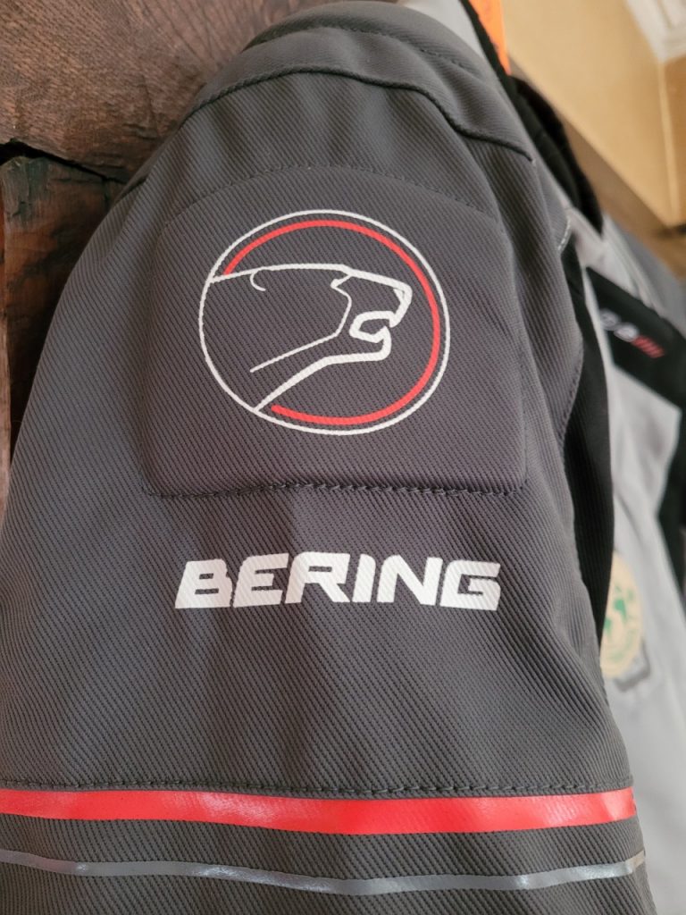 <strong>Blouson textile Bering Portland, écologique mais pratique</strong>