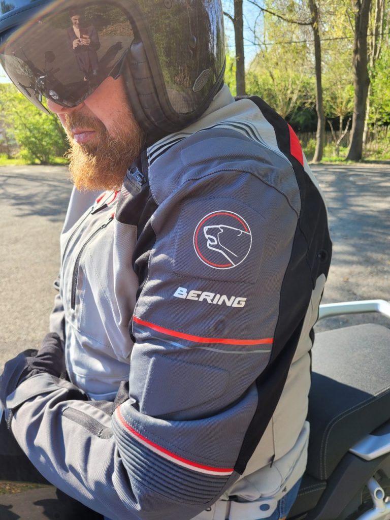 <strong>Blouson textile Bering Portland, écologique mais pratique</strong>