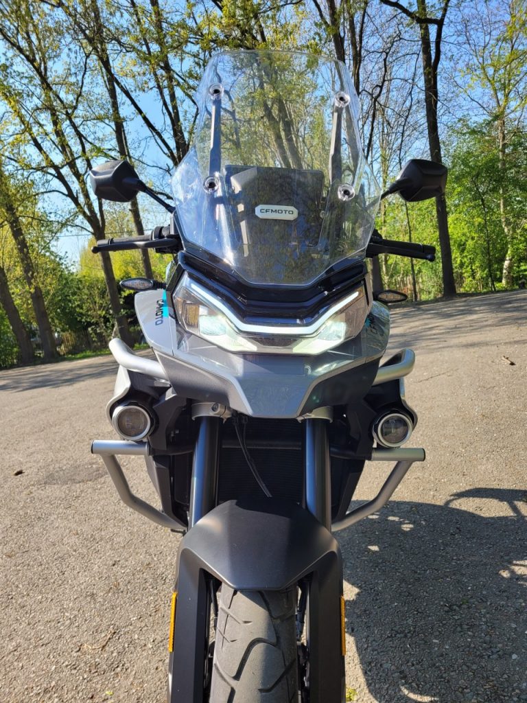CF Moto 800 MT Sport, et pourquoi pas ?
