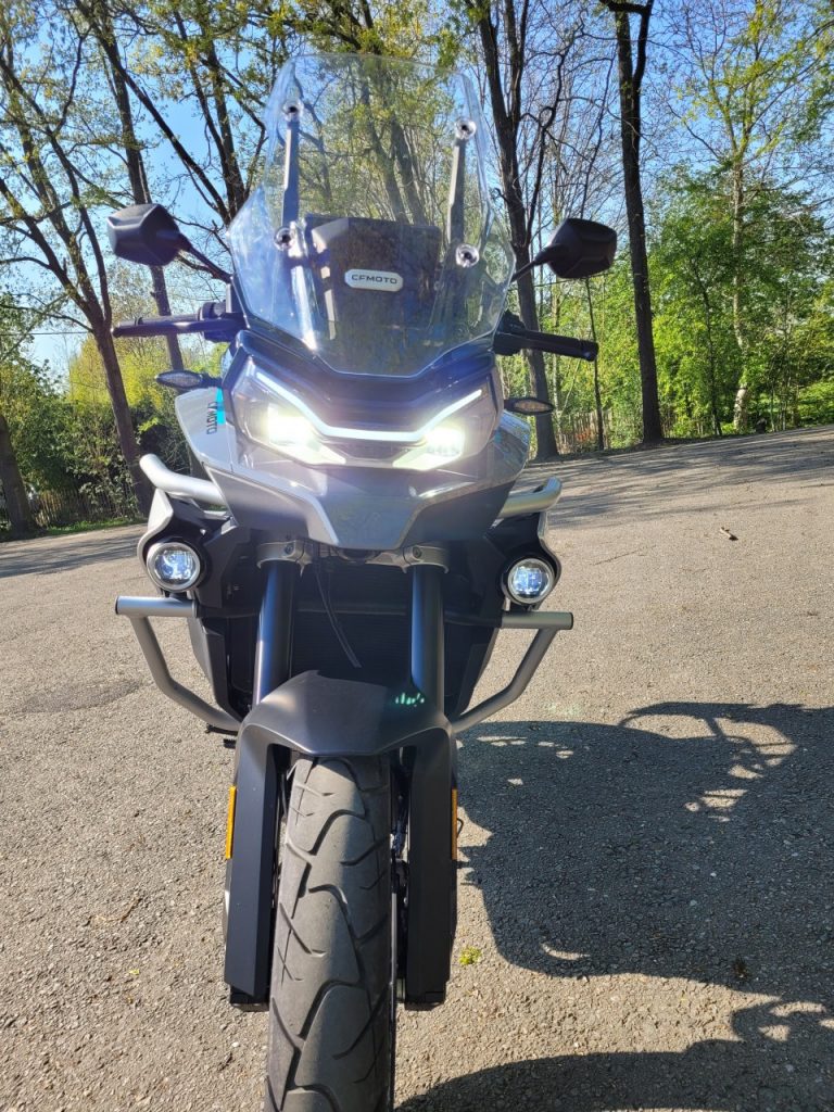 CF Moto 800 MT Sport, et pourquoi pas ?