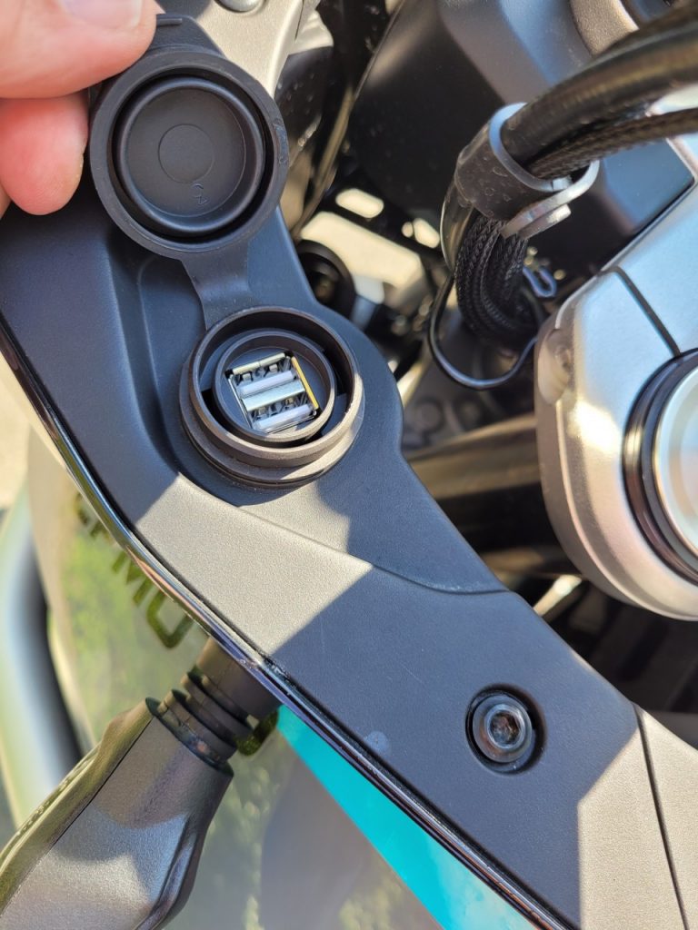 CF Moto 800 MT Sport, et pourquoi pas ?