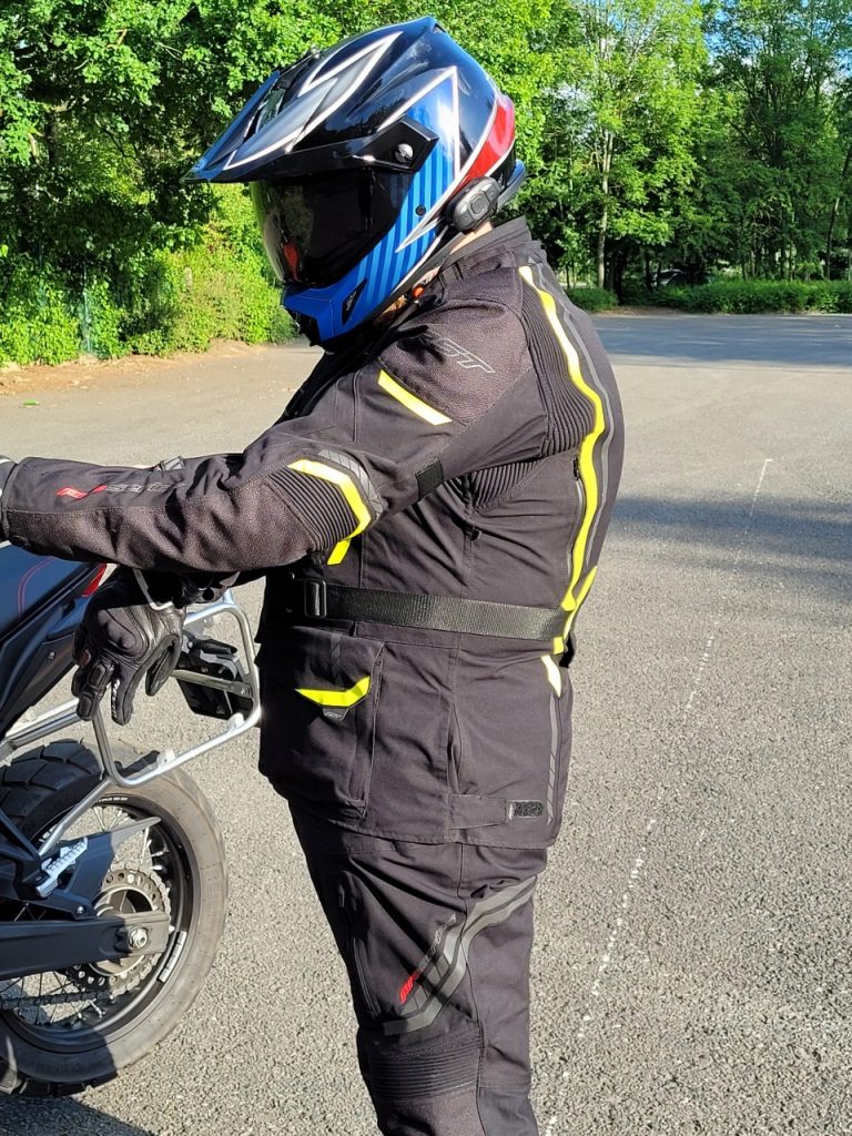 Tenue RST Pathfinder, Cheap but good