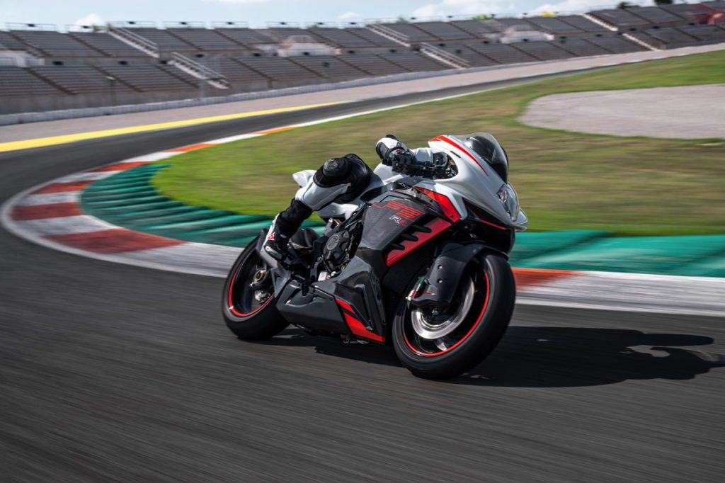 MV Agusta F3RR: supersport au quotidien?