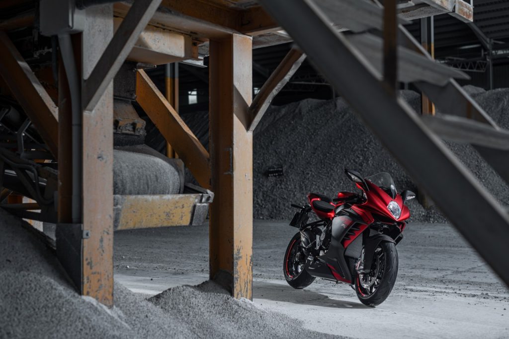 MV Agusta F3RR: supersport au quotidien?