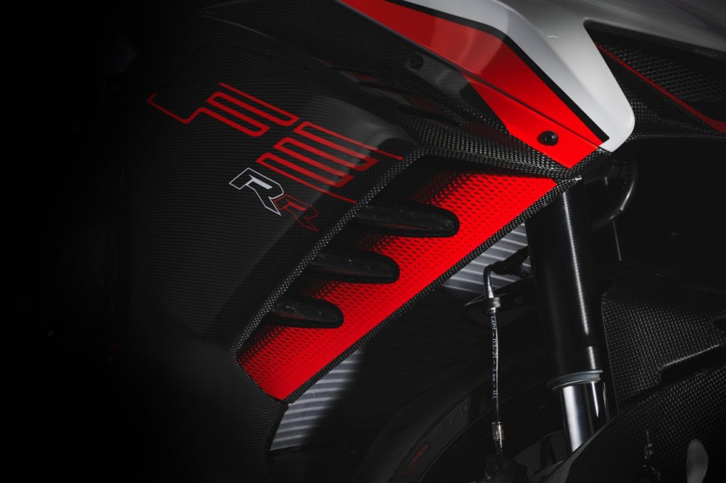 MV Agusta F3RR: supersport au quotidien?