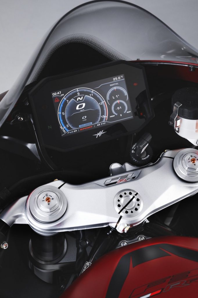 MV Agusta F3RR: supersport au quotidien?