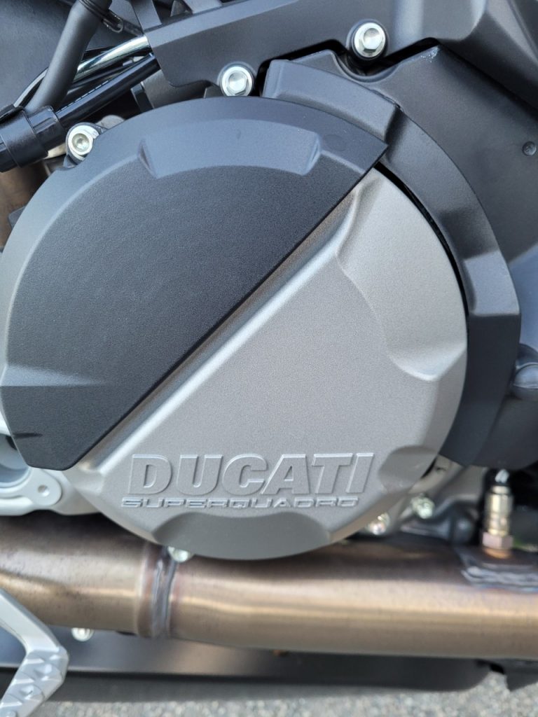 Ducati Streetfighter V2 2022 : Small Fight Club