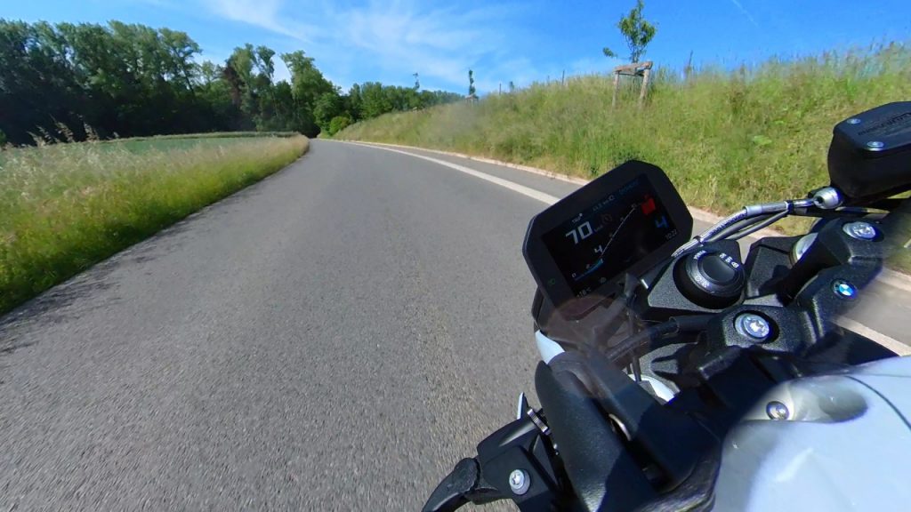 BMW S1000R, un roadster de précision !