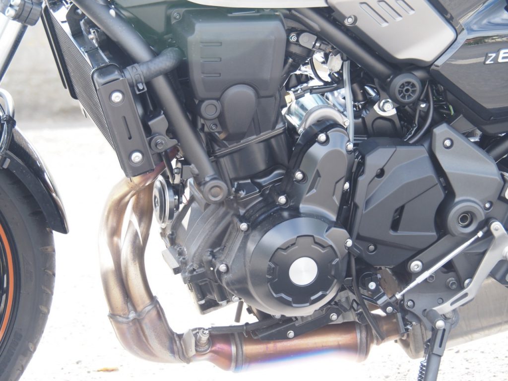 Terriblement vintage et sympa, la Kawasaki Z 650RS fait mouche