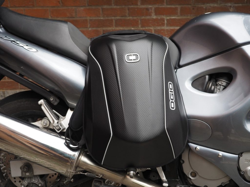 Un sac à dos vraiment prévu pour le motard, le Ogio No Drag Mach 5