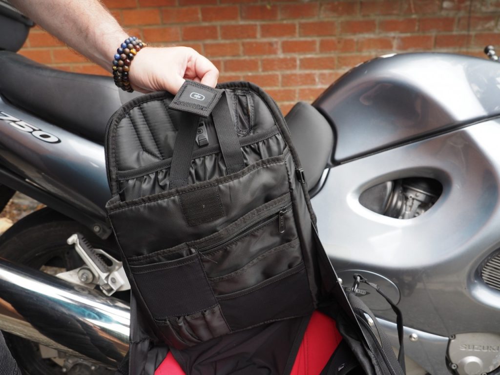 Un sac à dos vraiment prévu pour le motard, le Ogio No Drag Mach 5