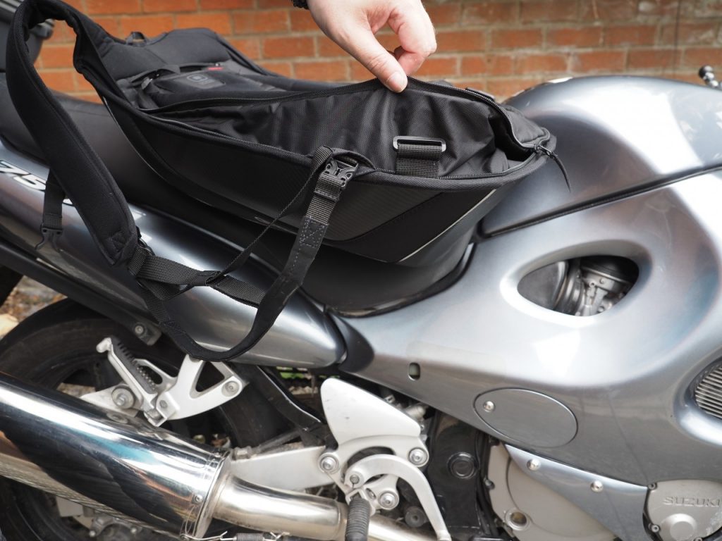 Sac à dos vraiment pour le motard - Ogio No Drag Mach 5 (+ vidéo) P7264268-1024x768