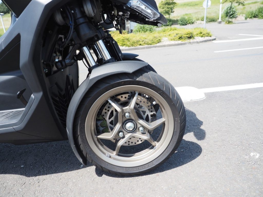 Kymco CV3, trois roues pour un big scooter