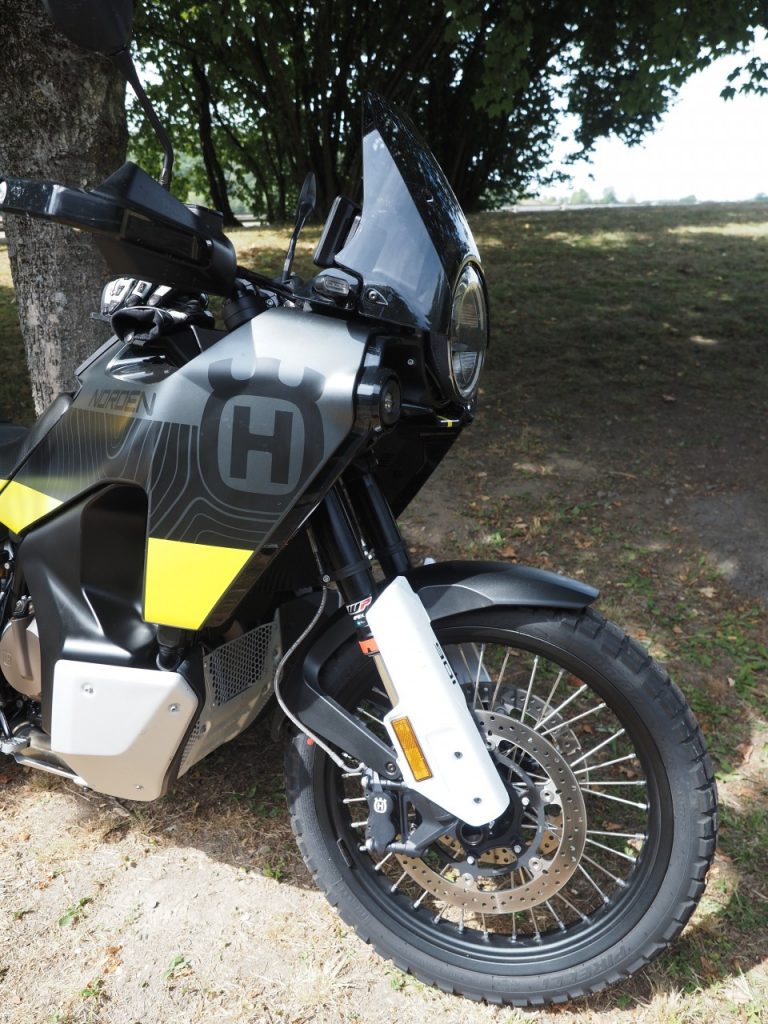 Un trail prêt à tout, le Husqvarna Norden 901