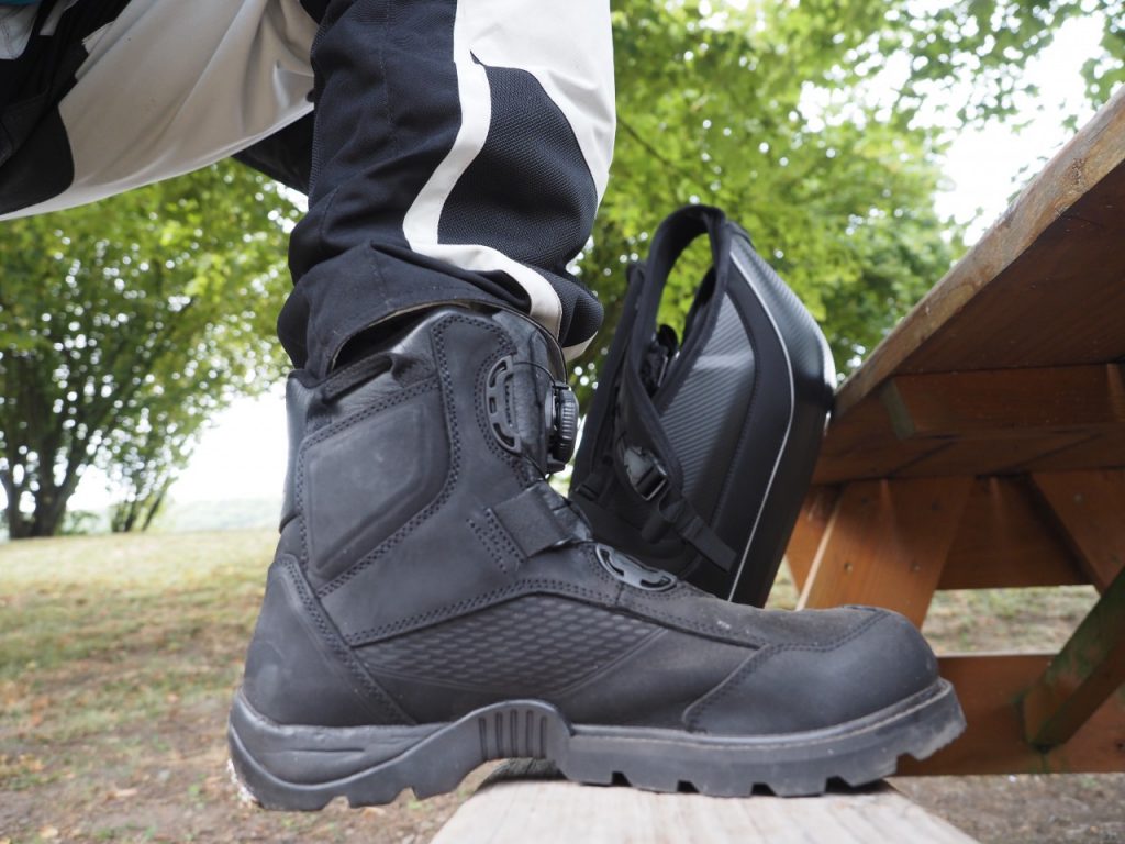 Icon Stormhawk WP, le look badass des bottes