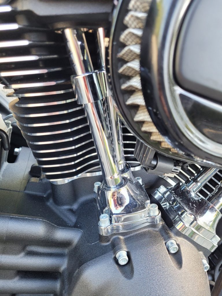 Harley Davidson Street Bob 114ci, L’essence du métal.