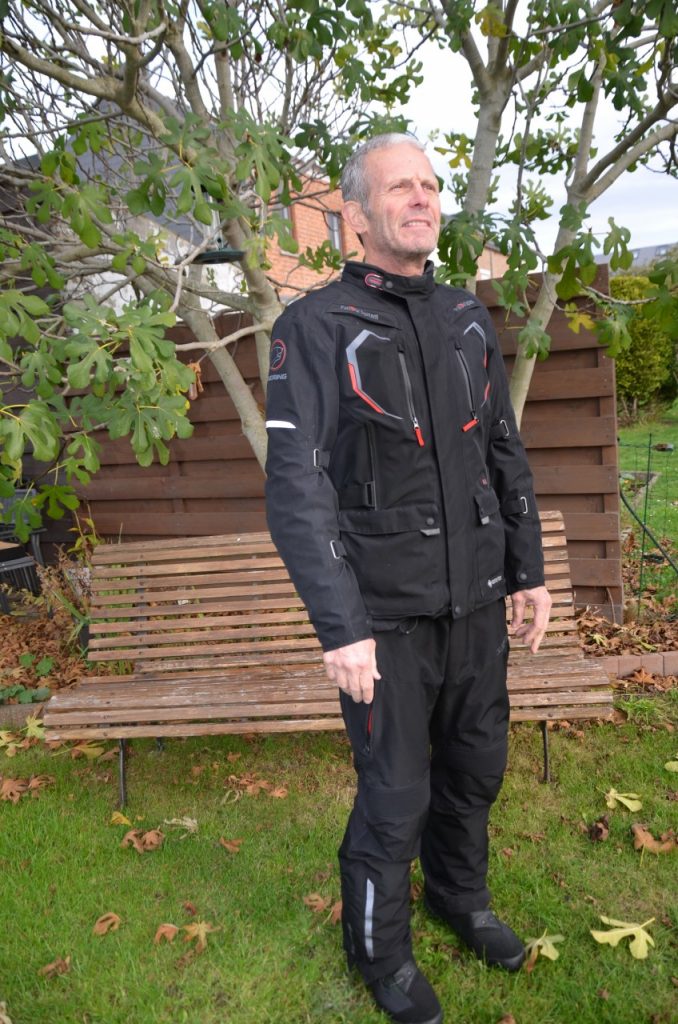 Essai longue durée veste et pantalon Bering Hurricane GTX