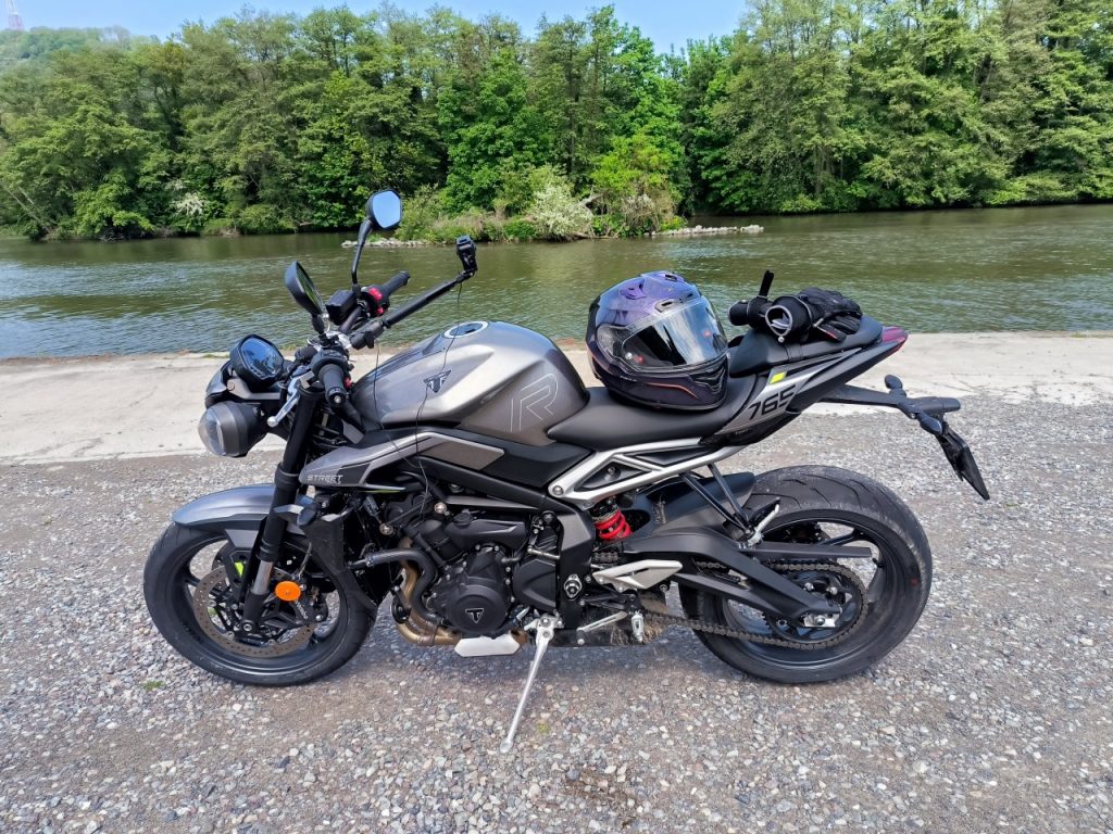 Triumph Street Triple 765 : le roadster