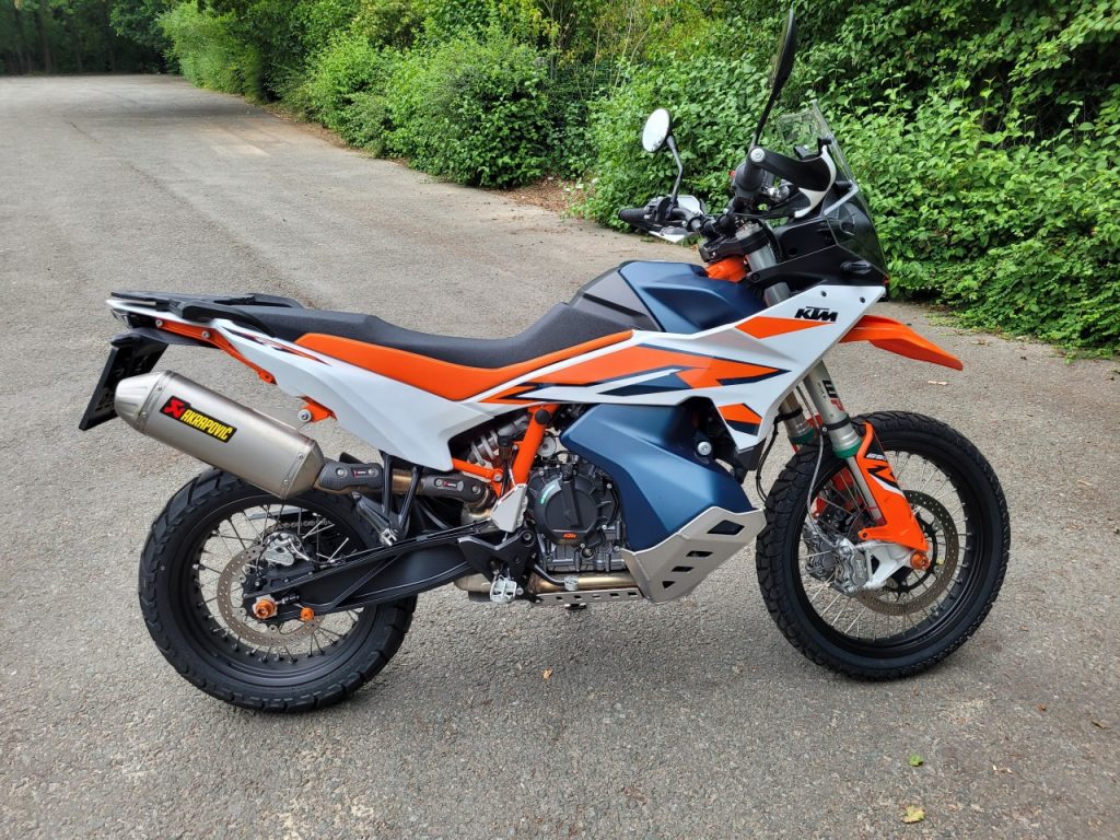 KTM 890 Adventure R, Evolution sans révolution