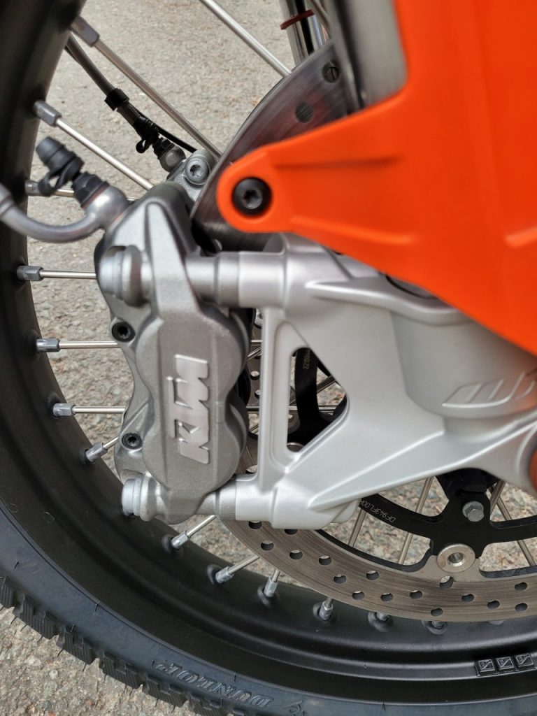 KTM 890 Adventure R, Evolution sans révolution