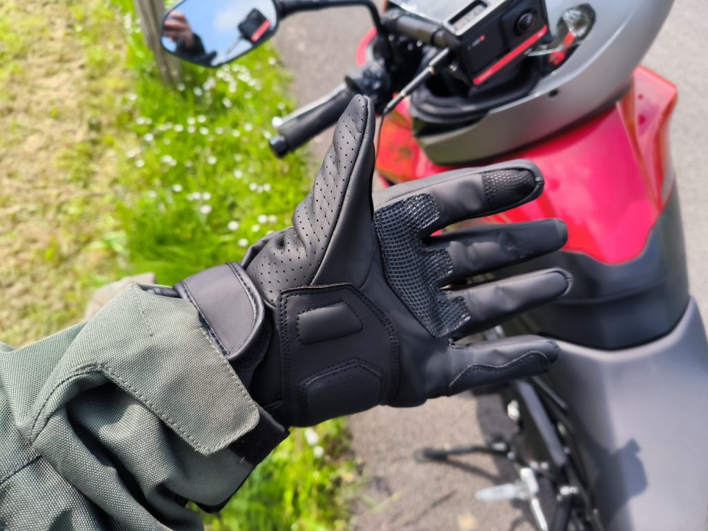 Les gants Apollo d’Andromeda pour le printemps et l’été